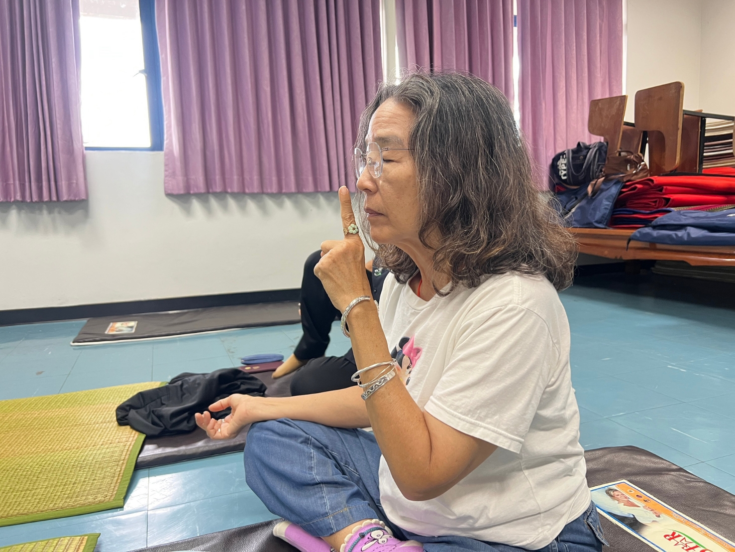 คณะพยาบาลศาสตร์ จัดโครงการสร้างเสริมสุขภาวะ: ผ่อนคลายกายใจด้วยสมาธิบำบัด SKT
