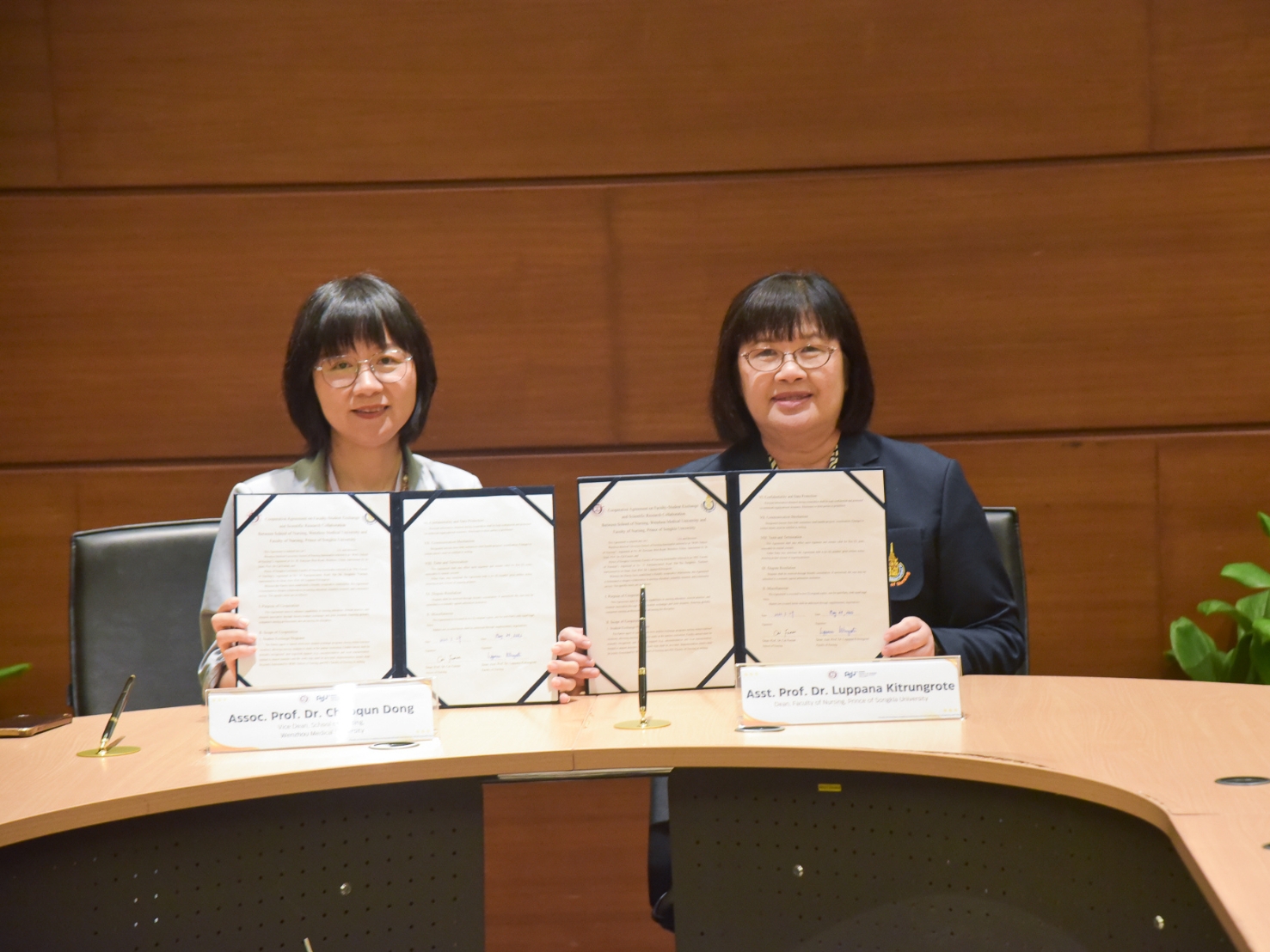 คณะพยาบาลศาสตร์ จัดพิธีลงนามความตกลงความร่วมมือ กับ School of Nursing, Wenzhou Medical University