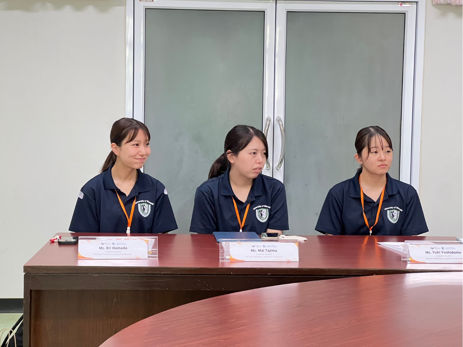  Faculty of Nursing Welcomes Graduate Students from the University of Miyazaki
