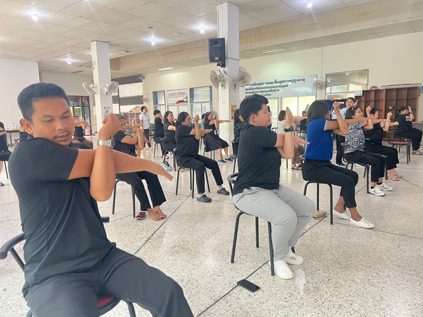 คณะพยาบาลศาสตร์ จัดโครงการ Move for Well-being: สร้างเสริมสุขภาวะในการทำงาน
