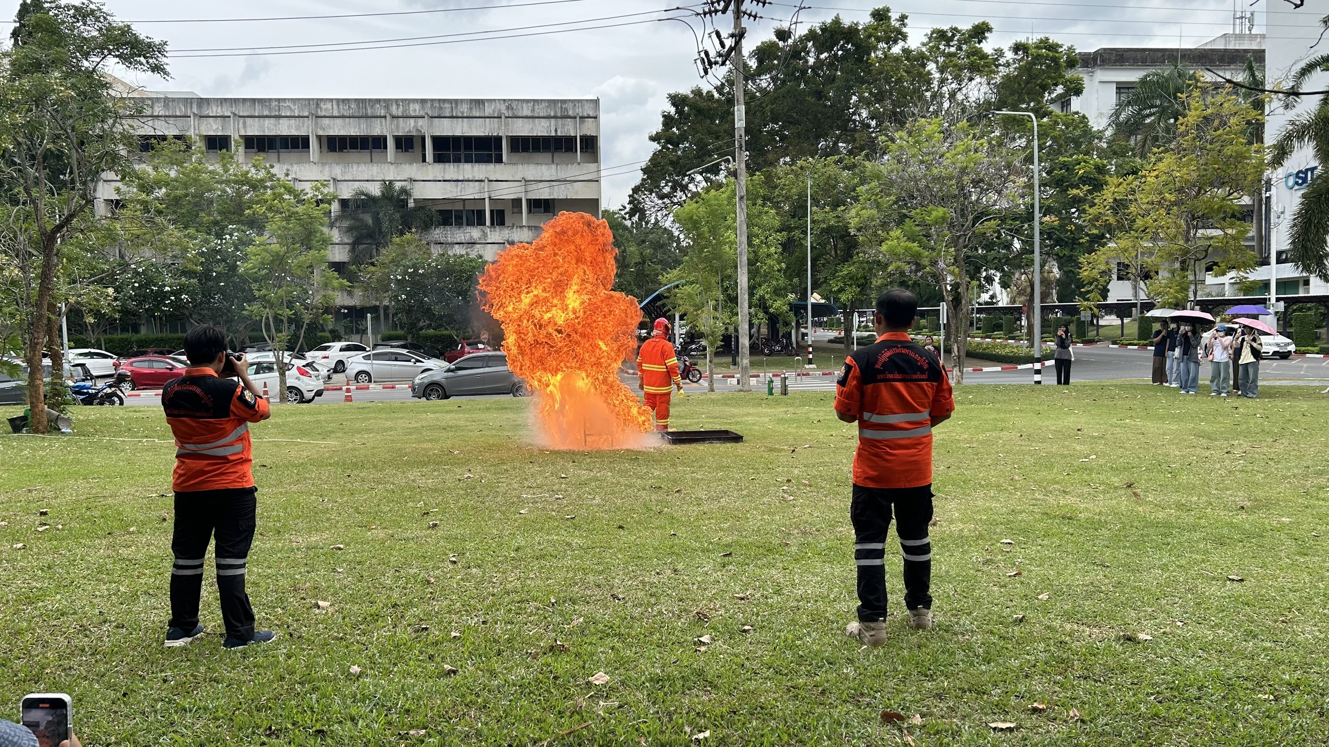 โครงการอบรมและซ้อมแผนป้องกันอัคคีภัยภายในหอพักนักศึกษาพยาบาล  คณะพยาบาลศาสตร์  ปีงบประมาณ  2568