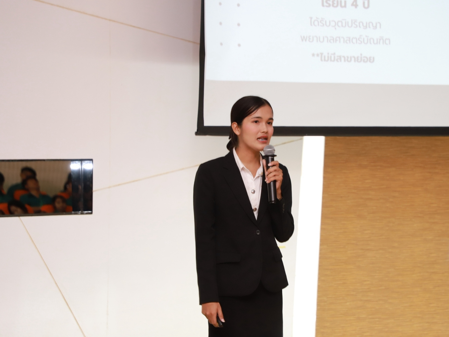 คณะพยาบาลศาสตร์ เข้าร่วมกิจกรรมการแนะแนวศึกษาต่อมหาวิทยาลัยสงขลานครินทร์ โรงเรียนองค์การบริหารส่วนจังหวัดกระบี่ จ.กระบี่