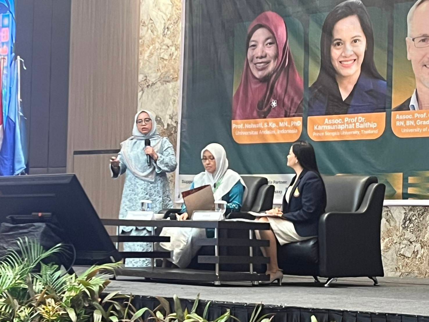 Faculty of Nursing Participates in the 5th Andalas International Nursing Conference (AINIC 2025), Faculty of Nursing, Universitas Andalas, Indonesia